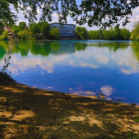 Apartment Green Lagoon Bihać Extérieur photo